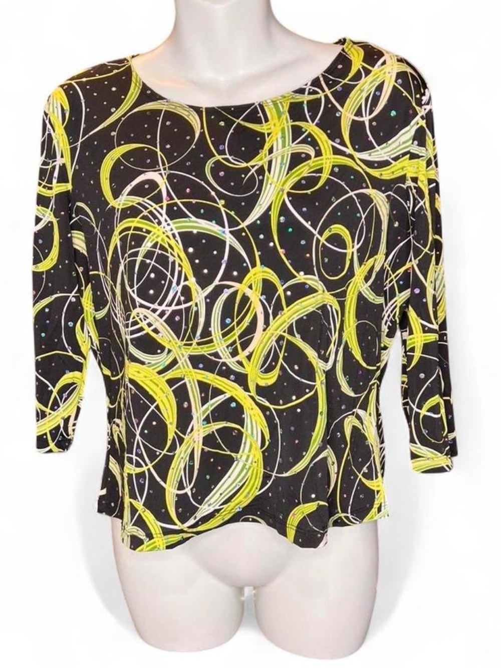 Women’s Black & Yellow Abstract Print Top